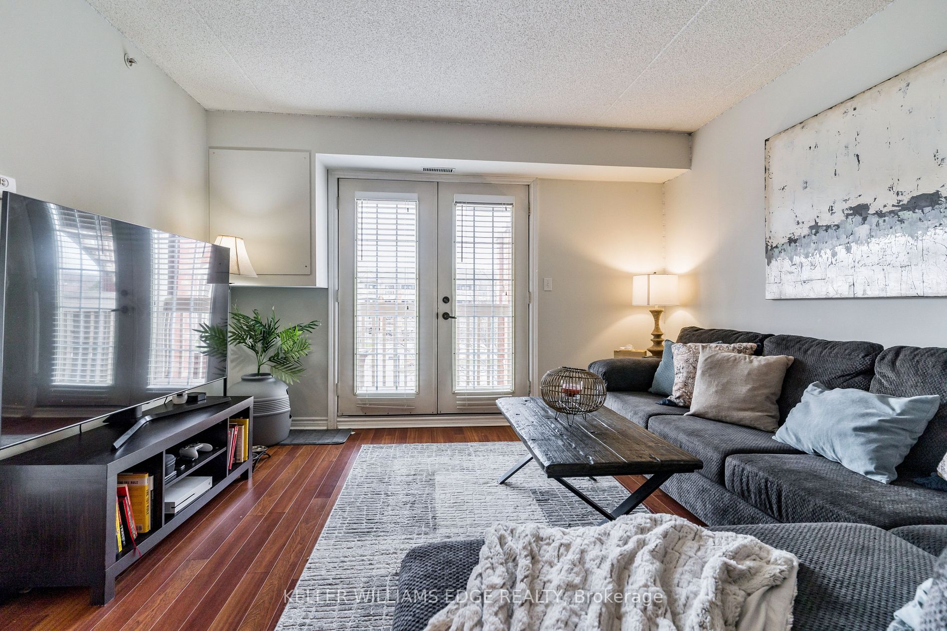 Listing W5995812 - Large Photo # 12
