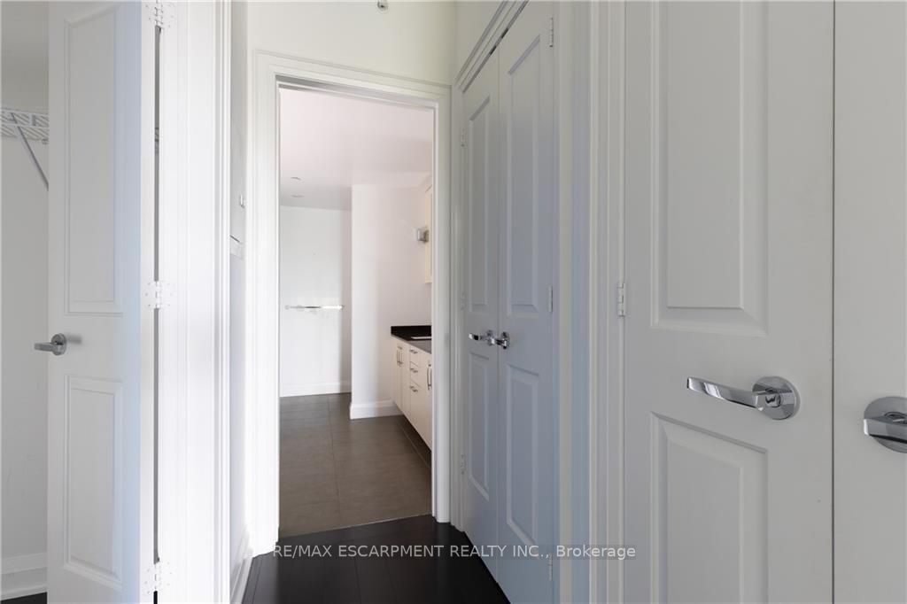 Listing W5995848 - Large Photo # 14