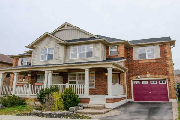 919 Zelinsky Cres, Milton