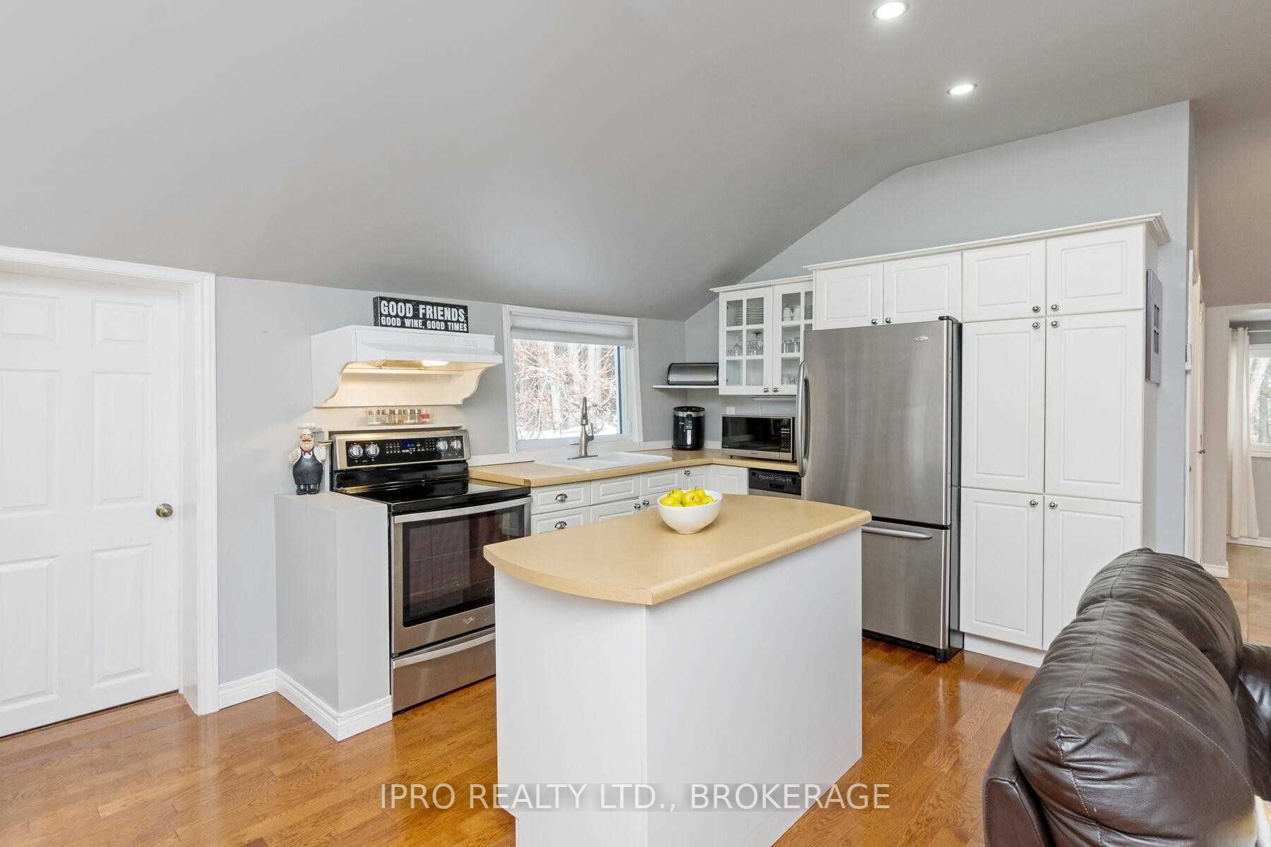 Listing W5996081 - Large Photo # 33