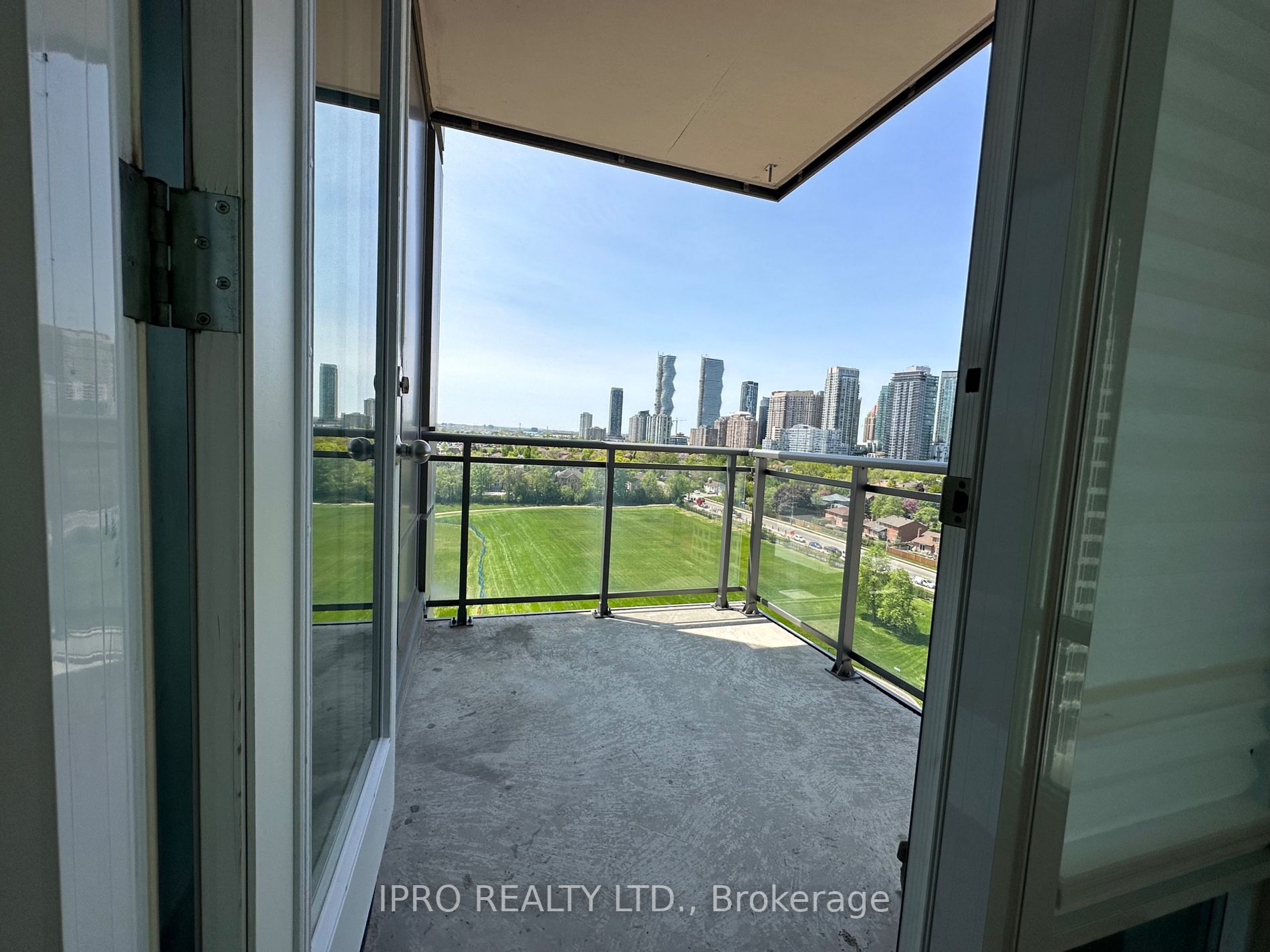 Listing W5996120 - Large Photo # 14