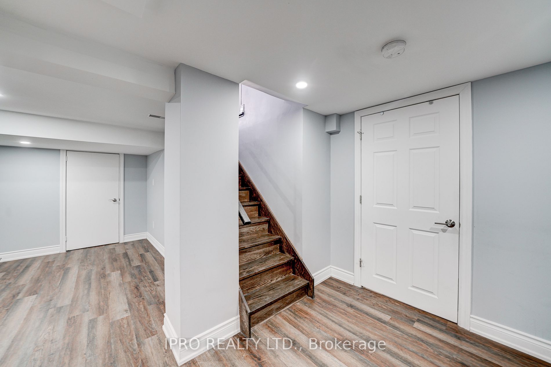Listing W5996336 - Large Photo # 14