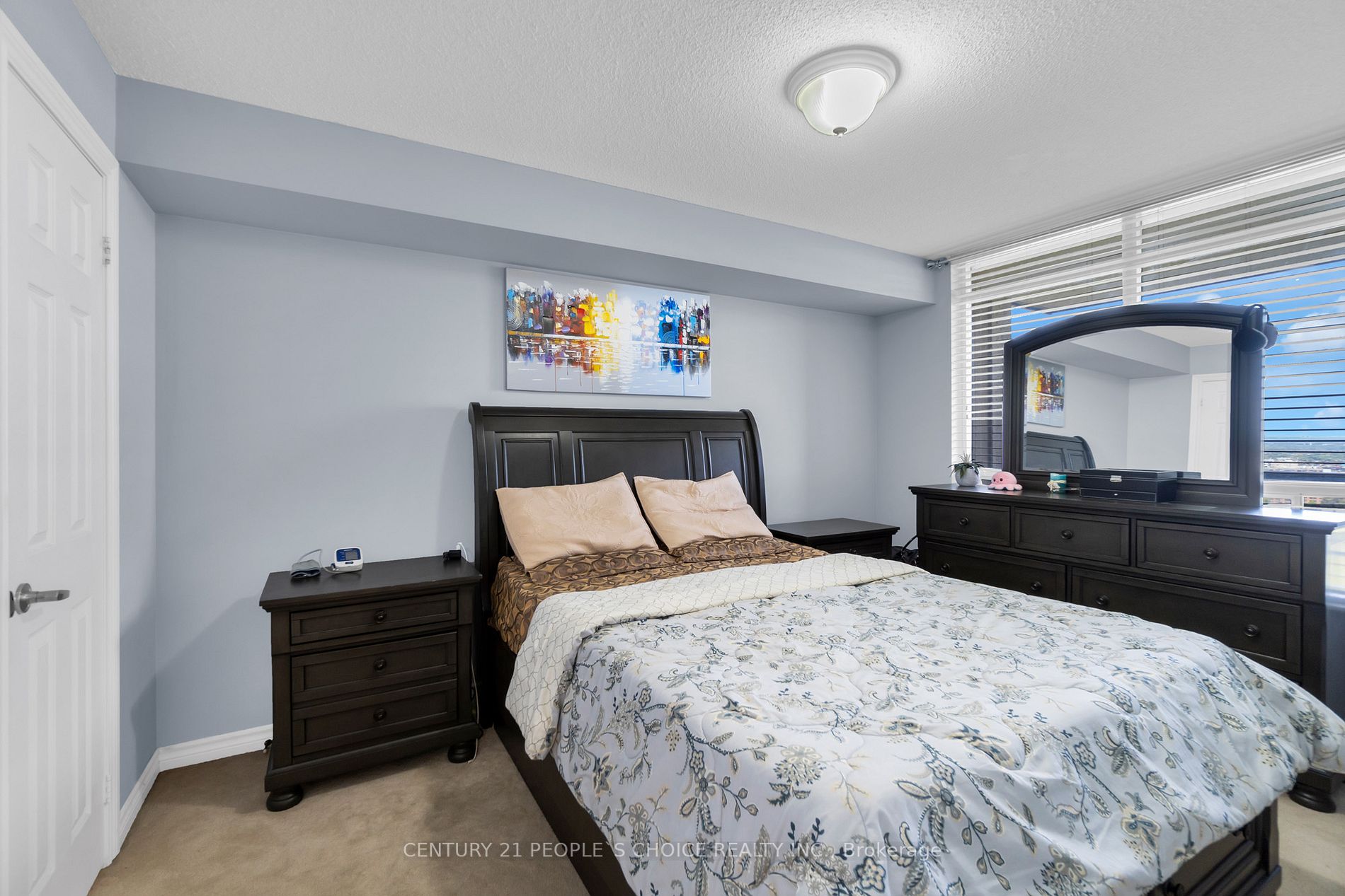 Listing W5996408 - Large Photo # 21