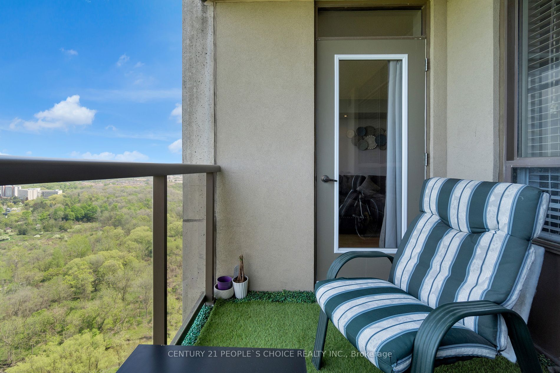 Listing W5996408 - Large Photo # 16