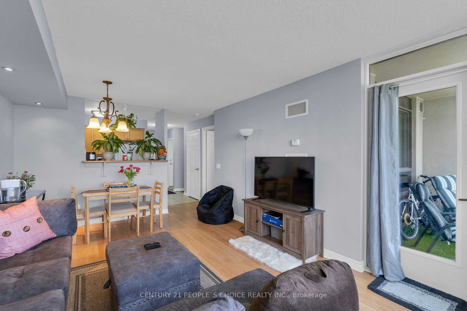 Listing W5996408 - Large Photo # 14