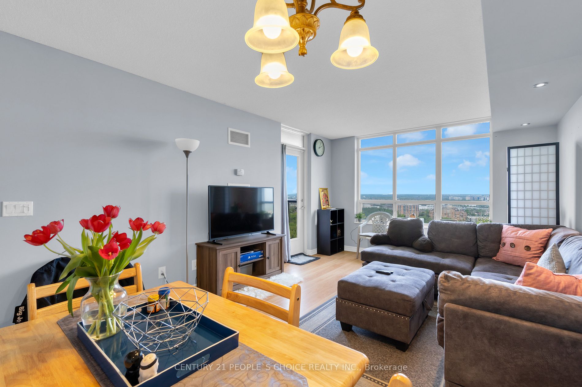 Listing W5996408 - Large Photo # 12