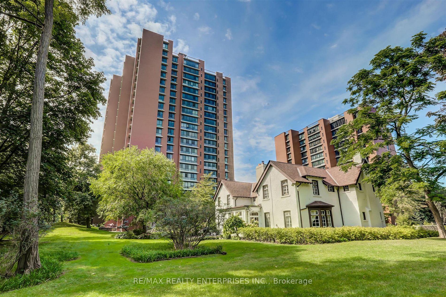 1400 Dixie Rd, #405