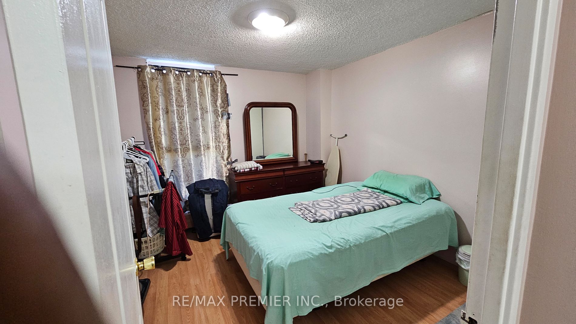 4673 Jane St, #904