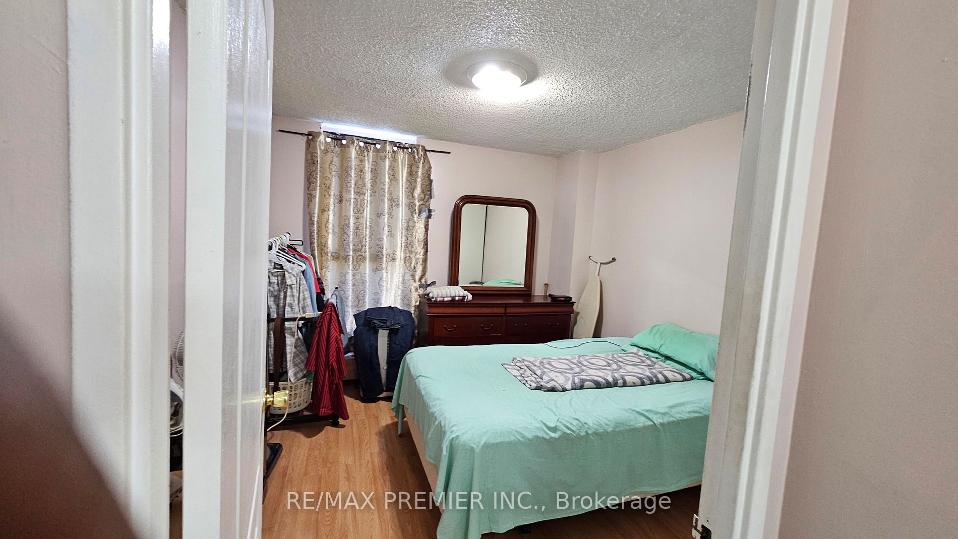 4673 Jane St, #904