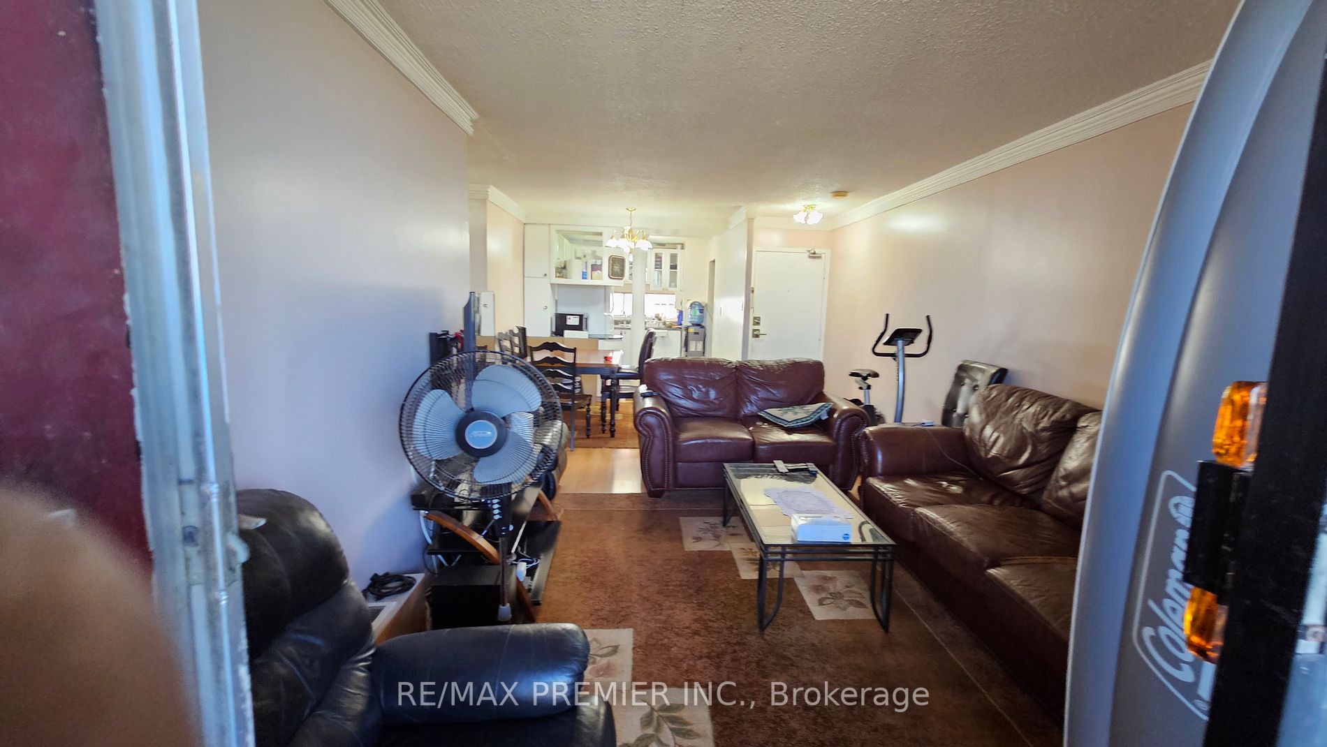 4673 Jane St, #904