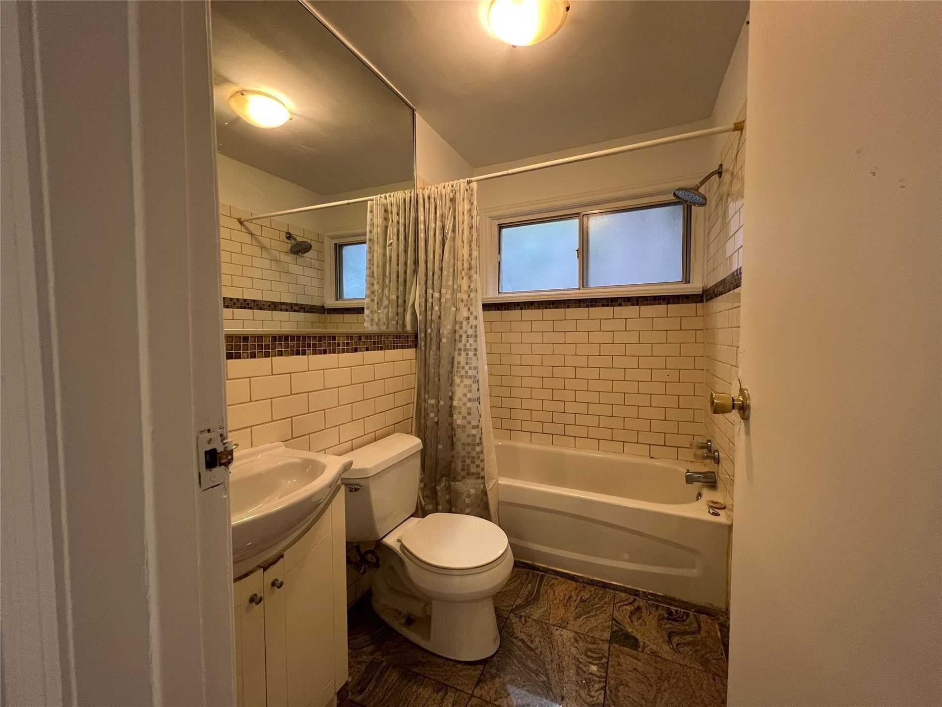Listing W5996813 - Large Photo # 10