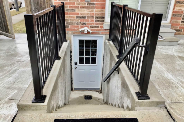 751 Pitcher Pl, Milton