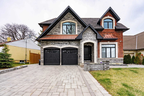 1167 Mineola Gdns, Mississauga