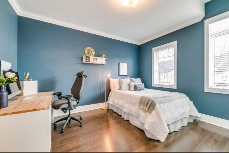 121 Waterview Common