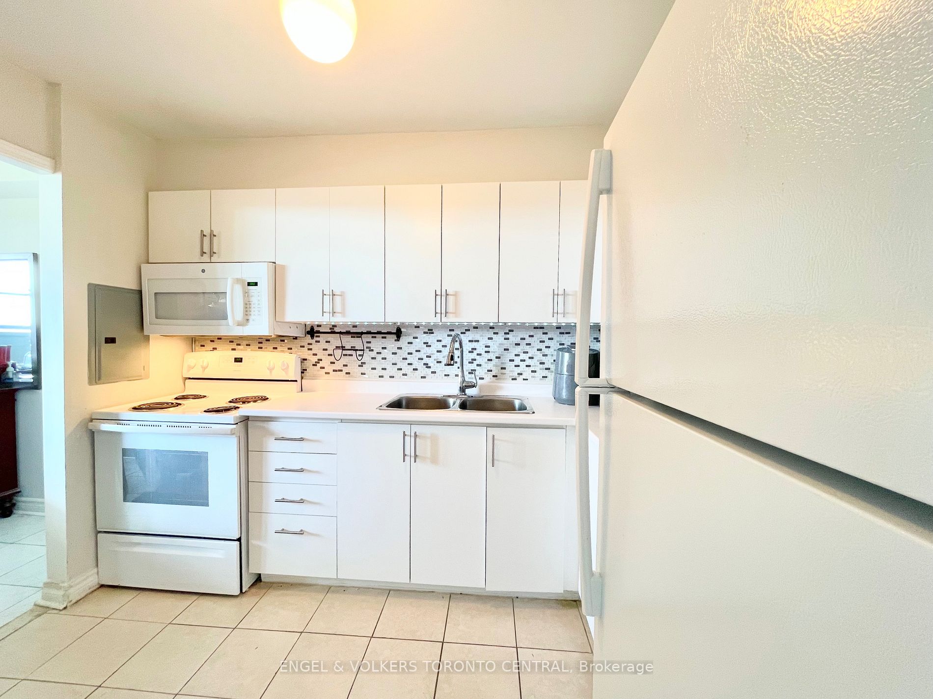 3390 Weston Road, #1003