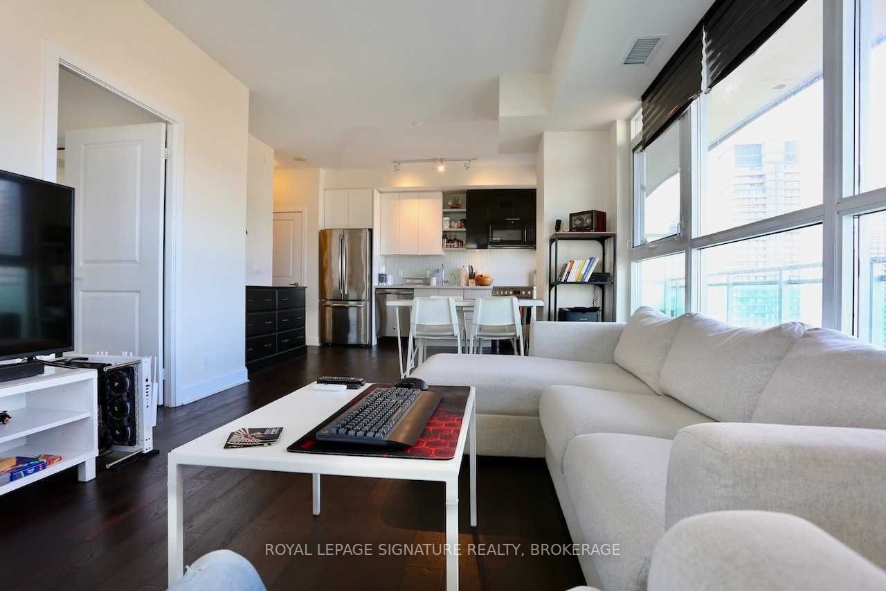 33 Shore Breeze Dr, #2504
