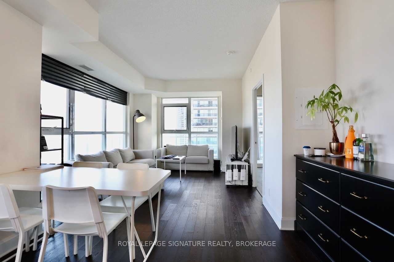 33 Shore Breeze Dr, #2504