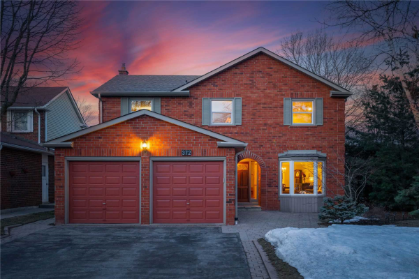372 Hersey Cres, Caledon