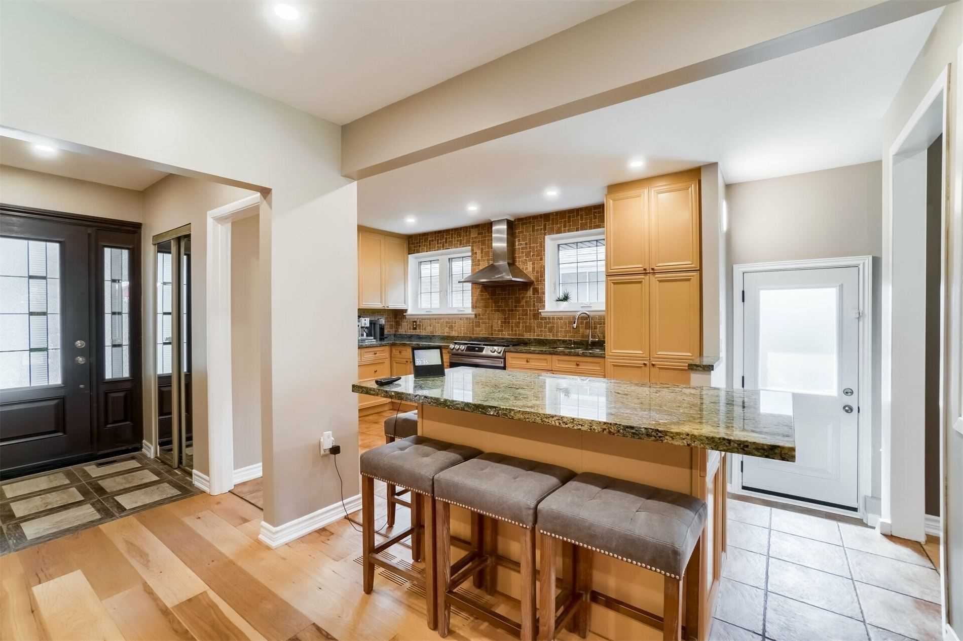 Listing W5997909 - Large Photo # 10