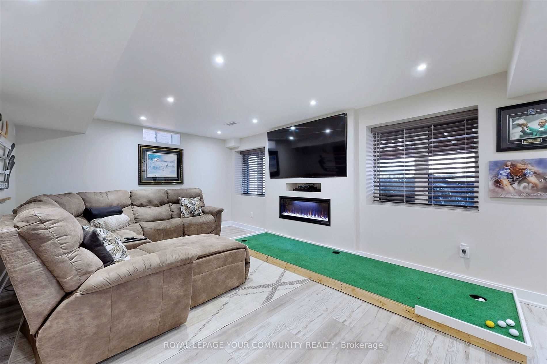 Listing W5998000 - Large Photo # 29