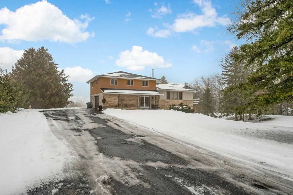 Listing W5998083 - Large Photo # 1