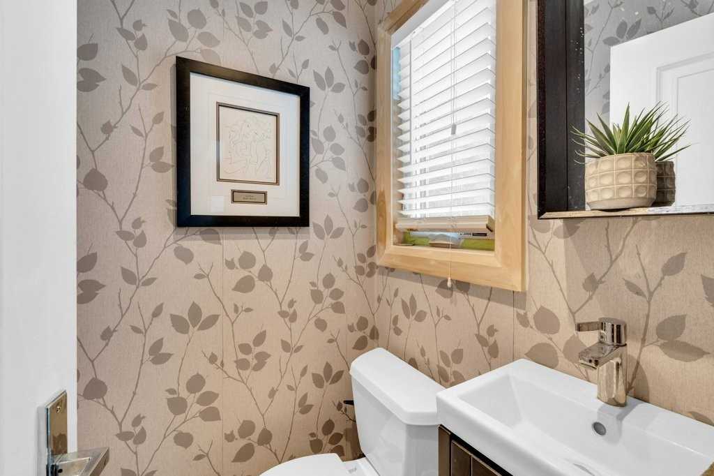 Listing W5998083 - Large Photo # 17