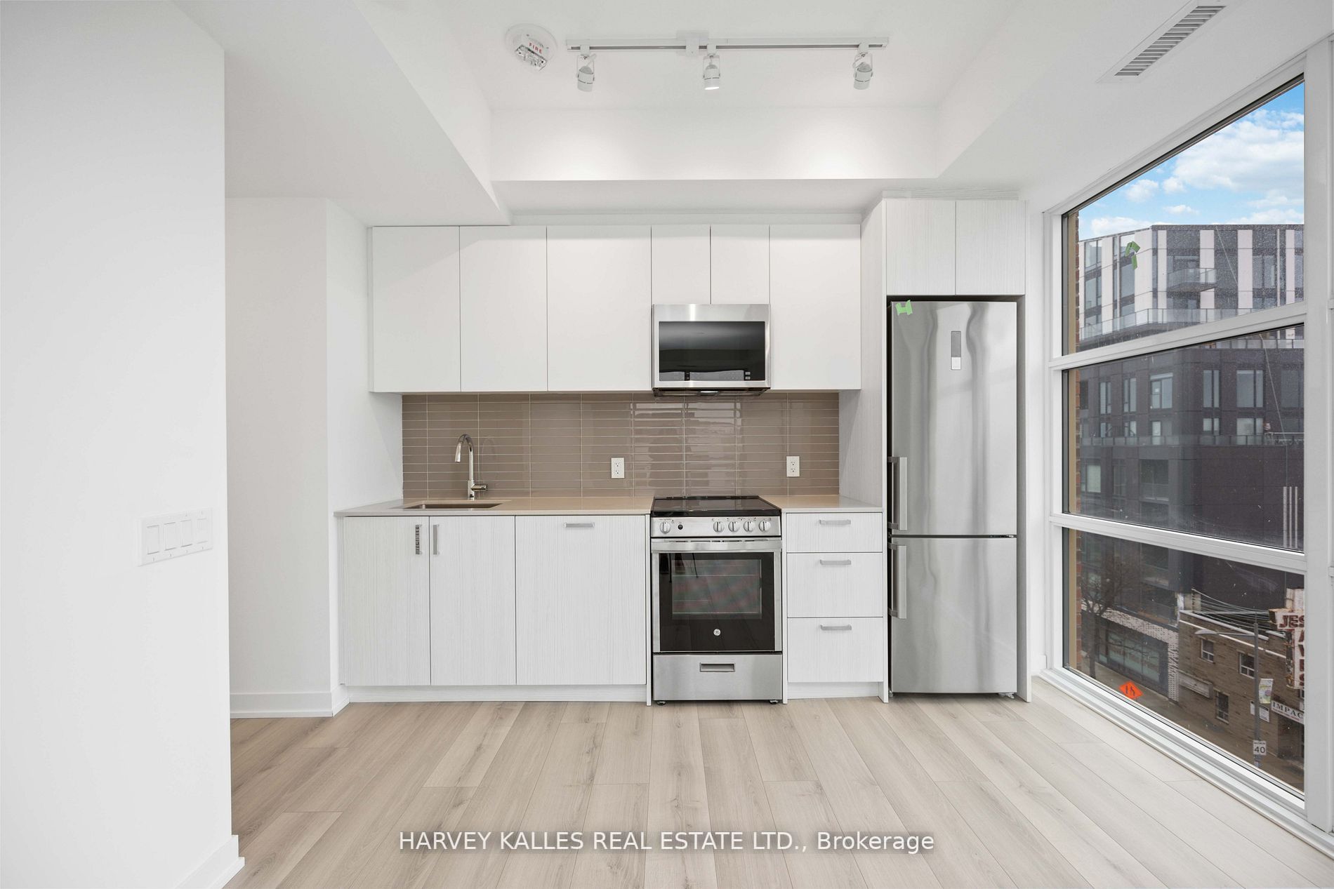 1787 St Clair Ave W, #620