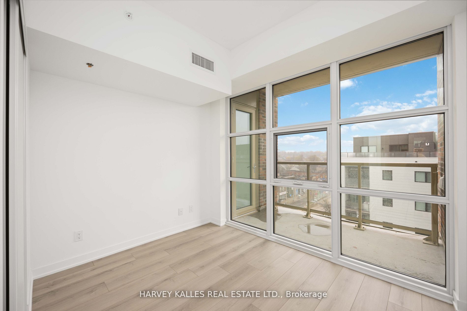 1787 St Clair Ave W, #620