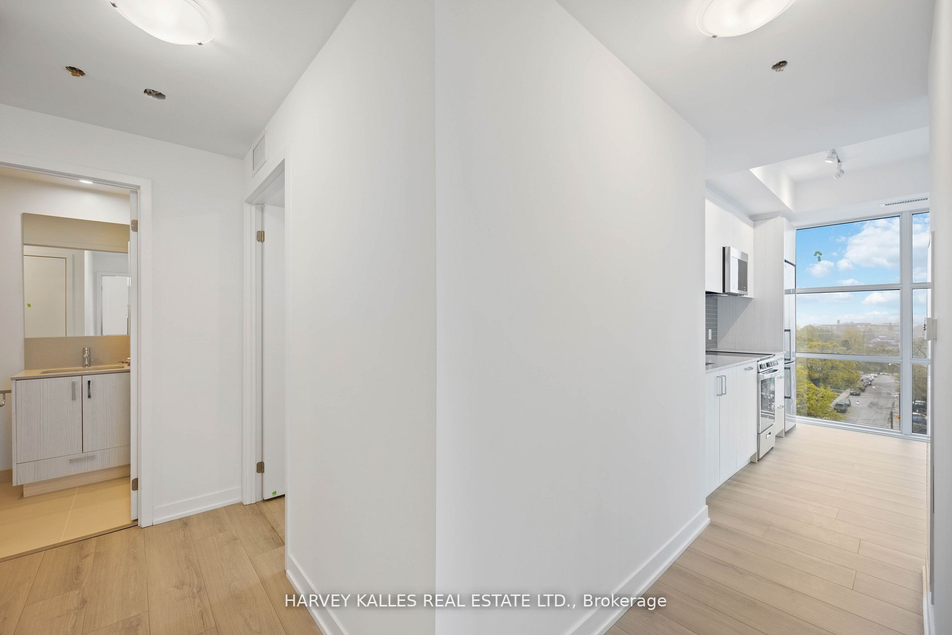 1787 St Clair Ave W, #620