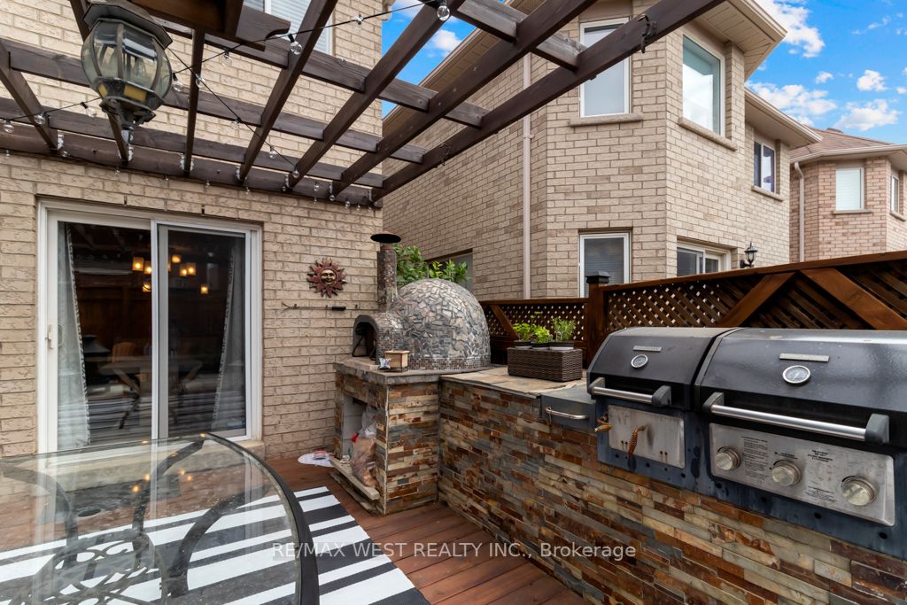 23 Humbershed Crescent