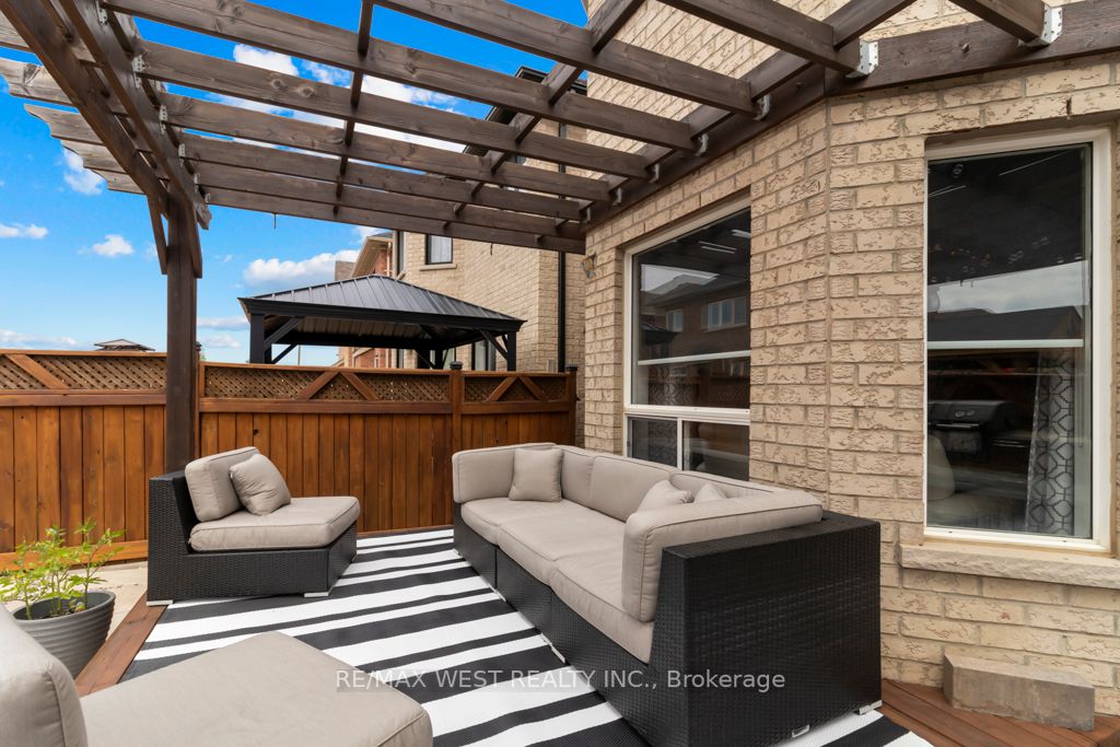 23 Humbershed Crescent