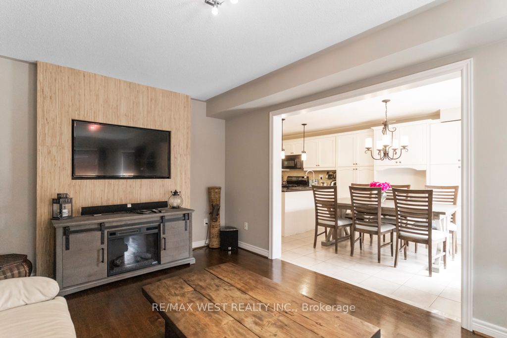 23 Humbershed Crescent