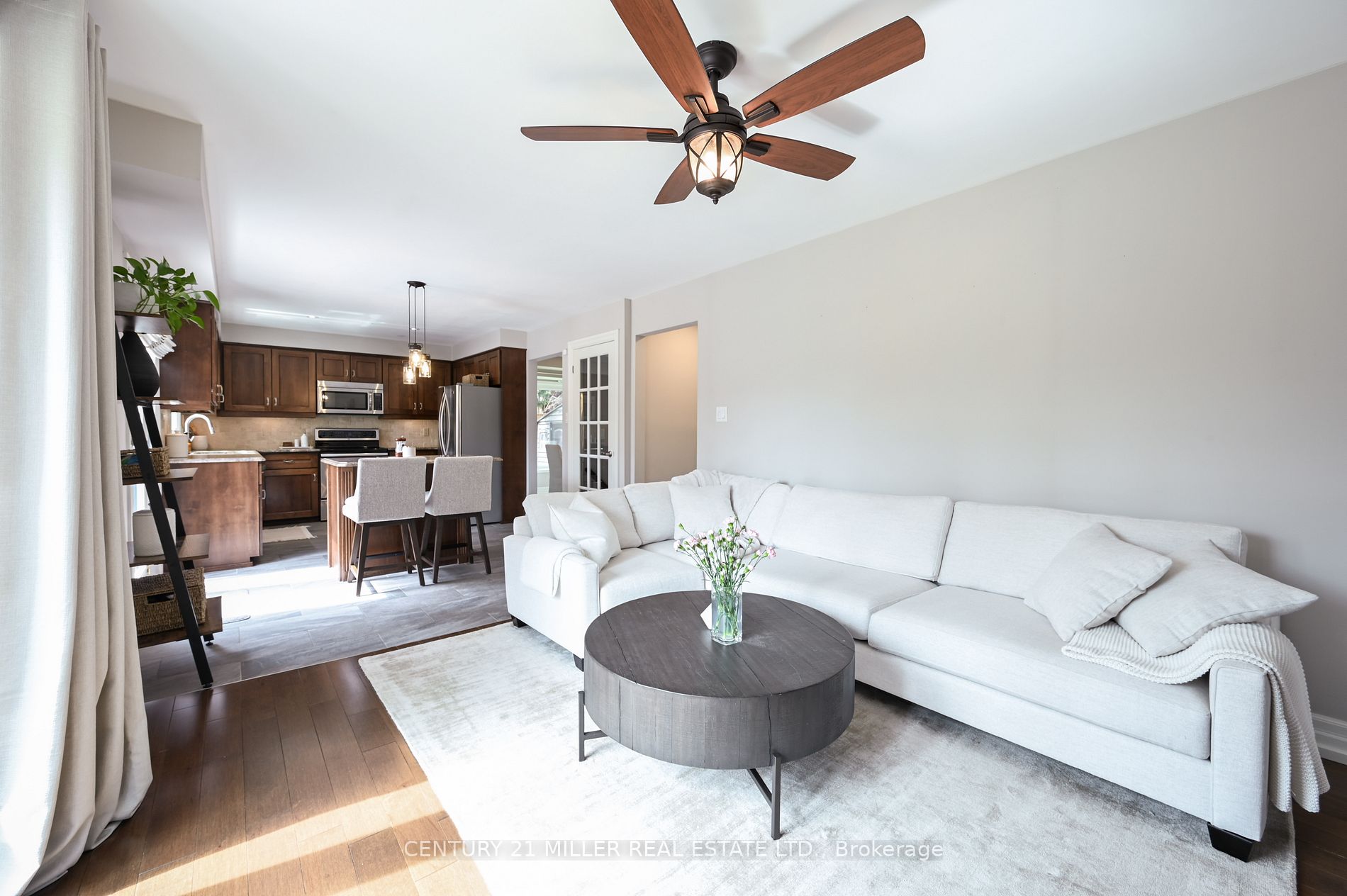 412 Swanson Crt