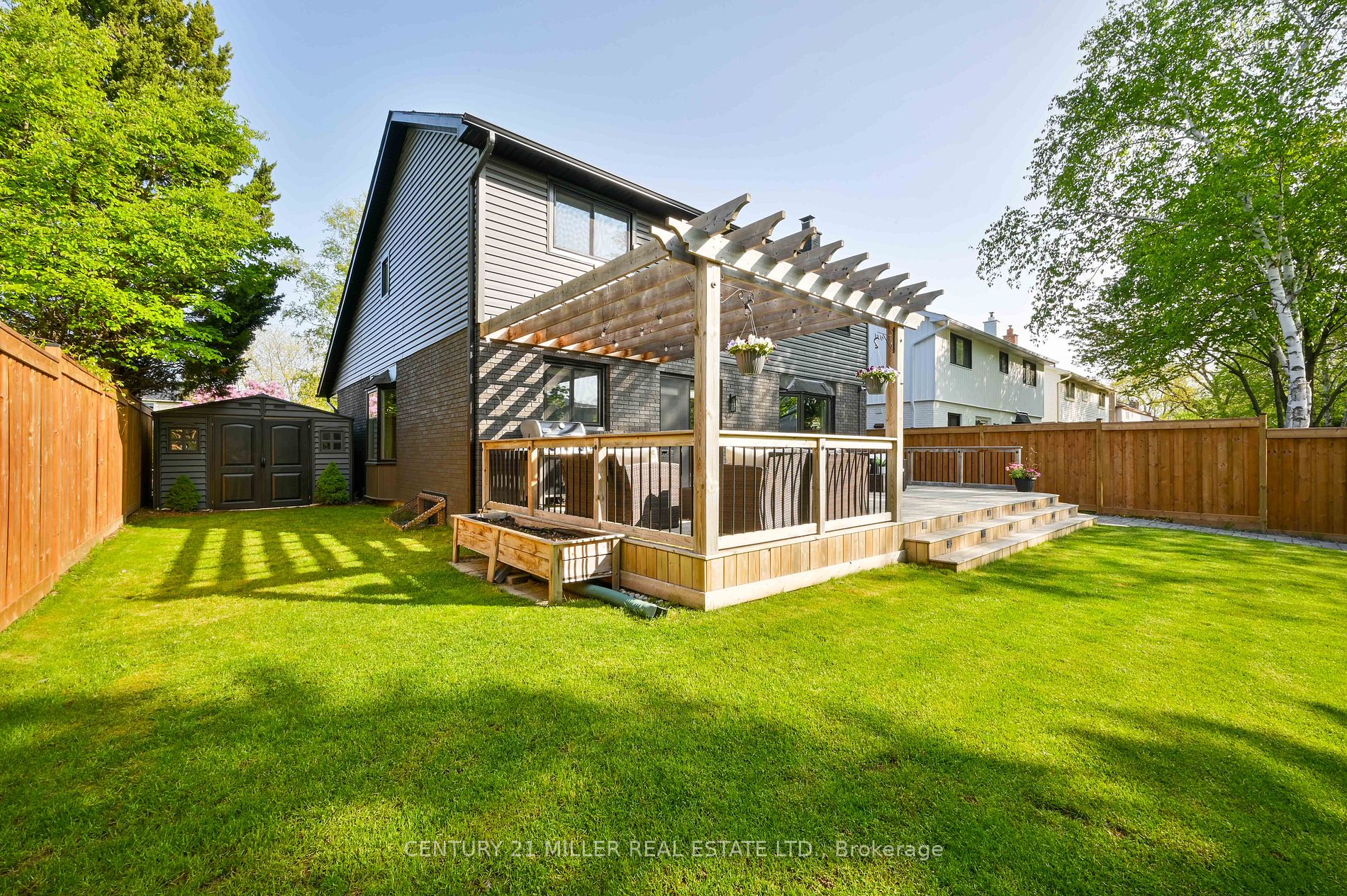 412 Swanson Crt