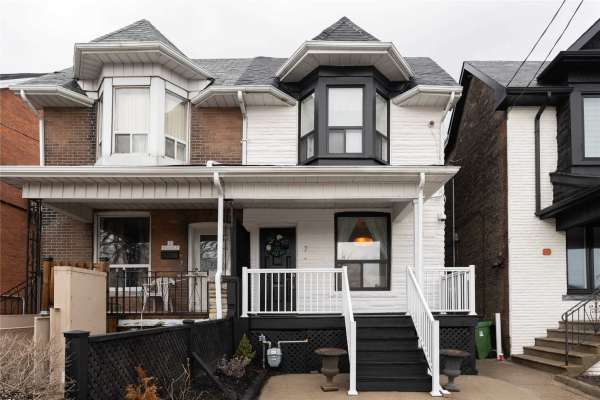 7 Laughton Ave, Toronto