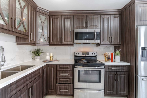 11 Eastern Ave, Brampton