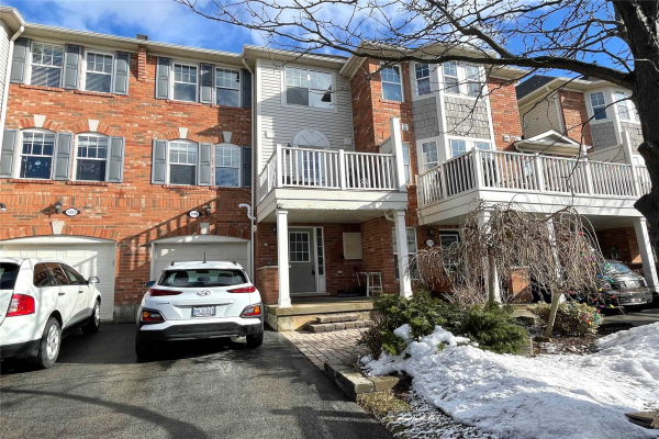 1223 Mcdowell Cres