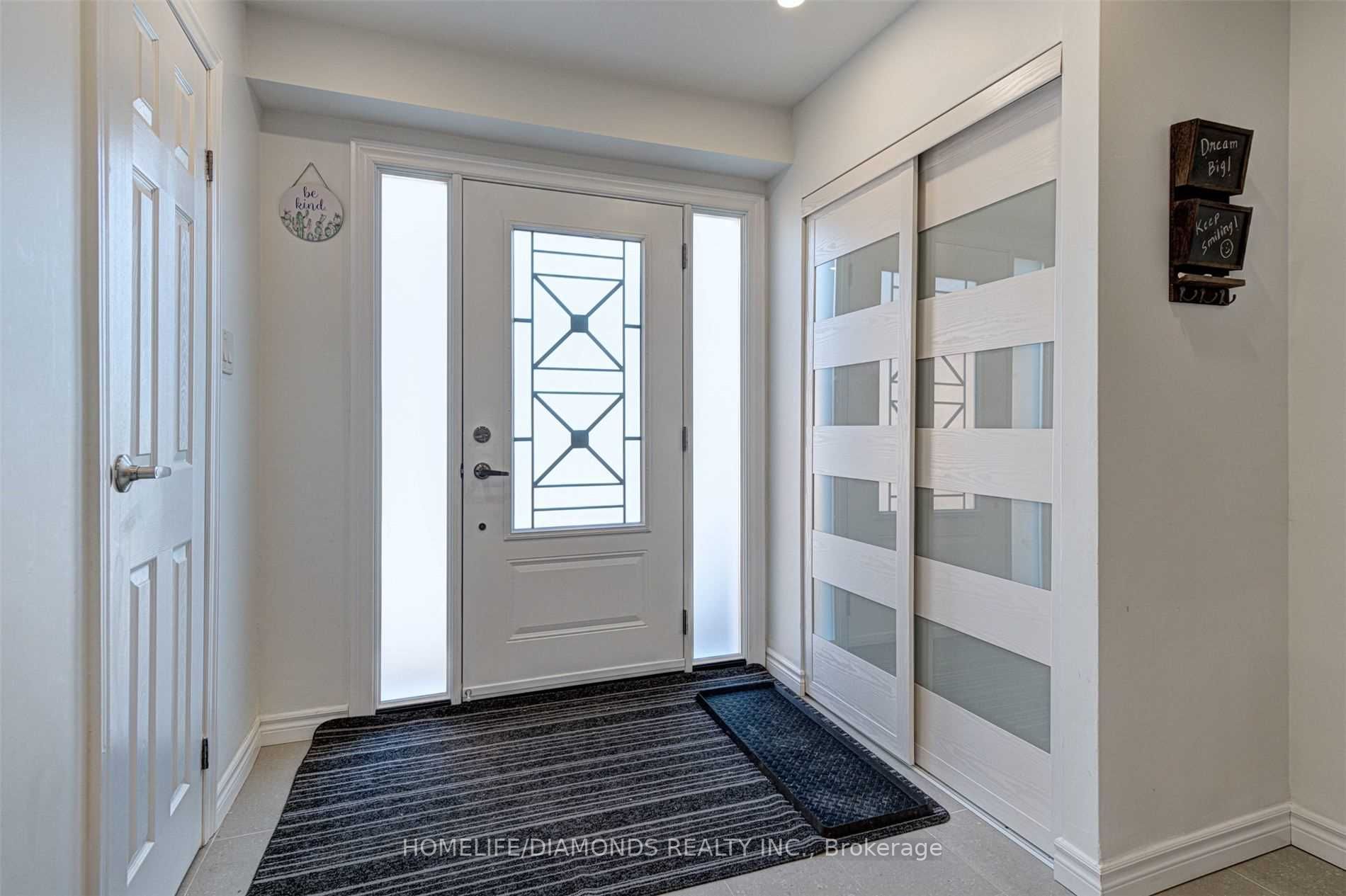 68 Radford Dr