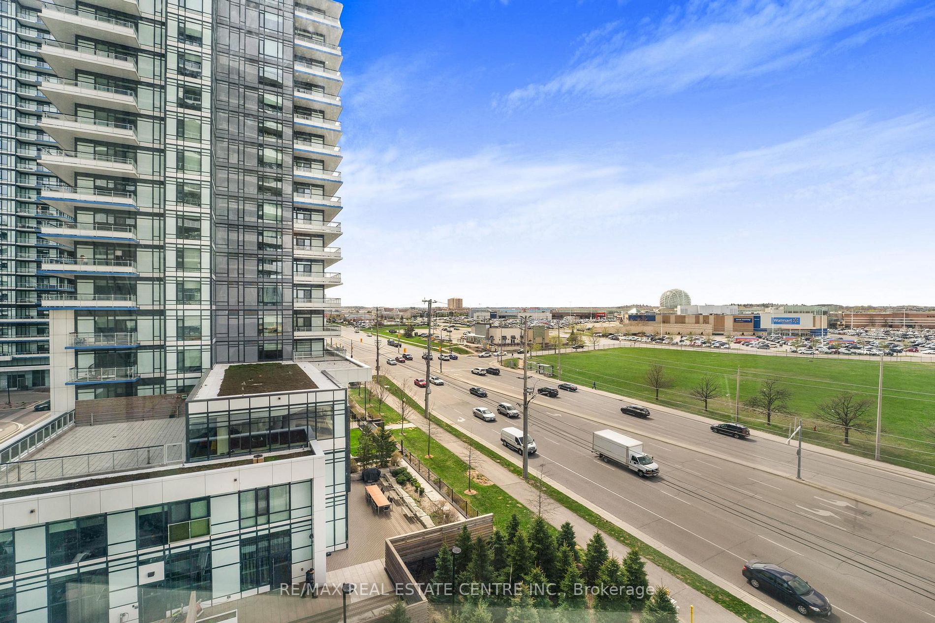 2520 Eglinton Ave W, #1813