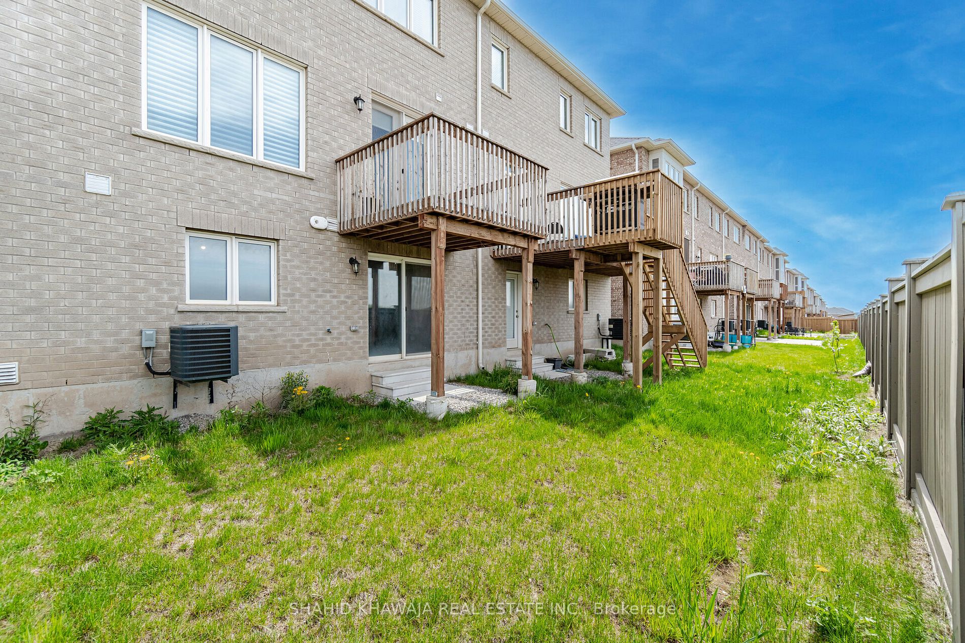 3470 Vernon Powell Drive W