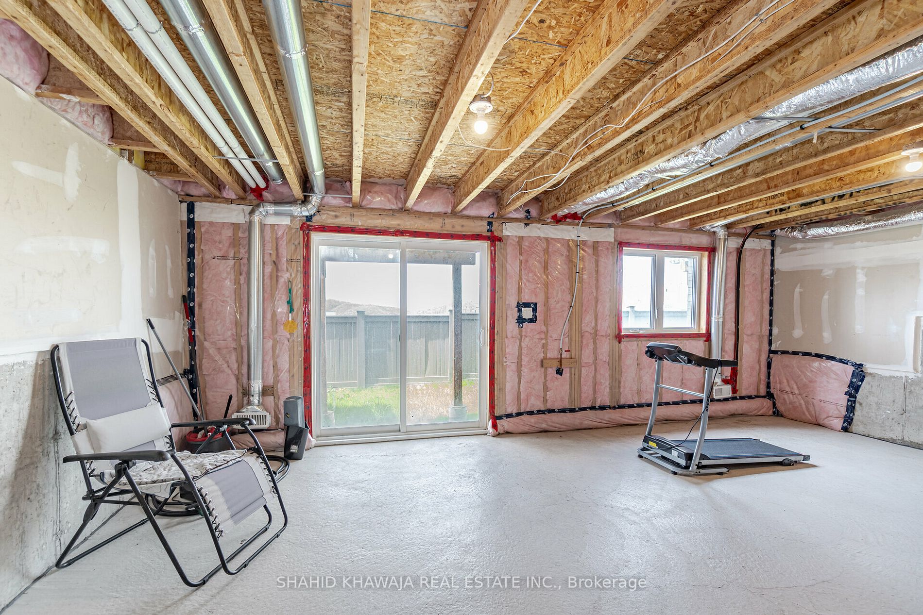 3470 Vernon Powell Drive W