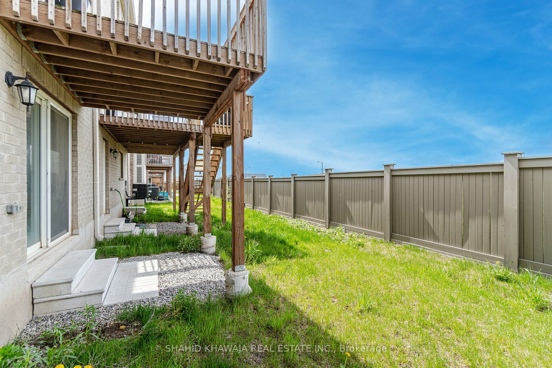 3470 Vernon Powell Drive W