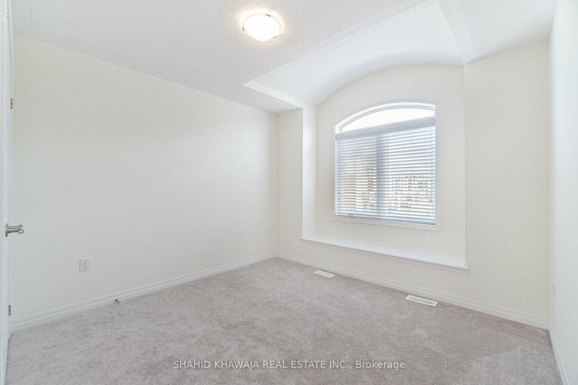 3470 Vernon Powell Drive W