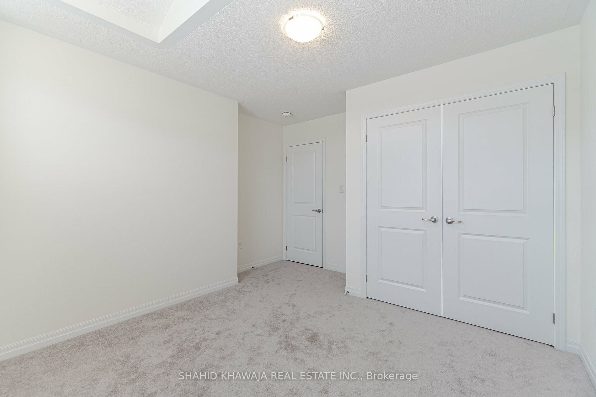 3470 Vernon Powell Drive W