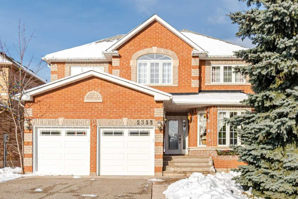2353 Eden Valley Dr, Oakville