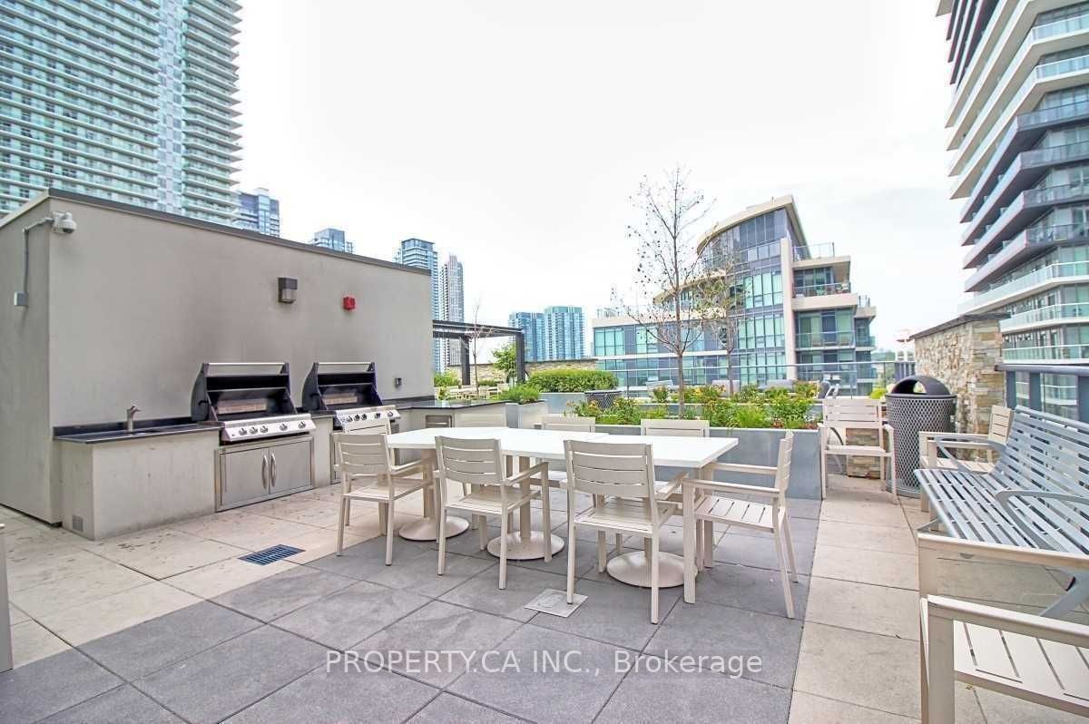59 Annie Craig Drive, #2607