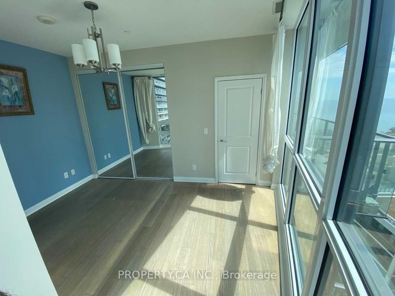 59 Annie Craig Drive, #2607