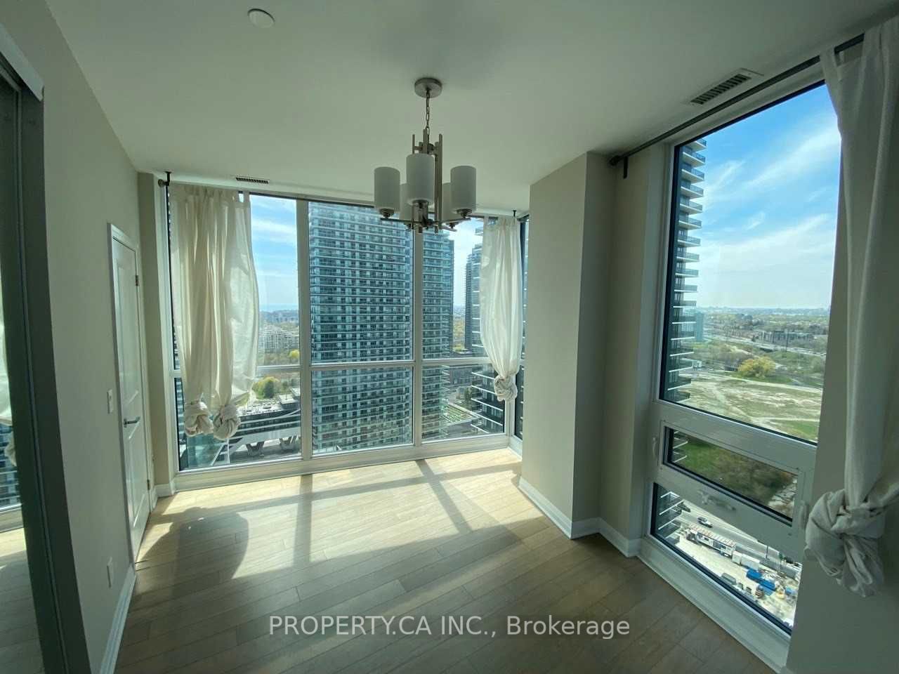 59 Annie Craig Drive, #2607