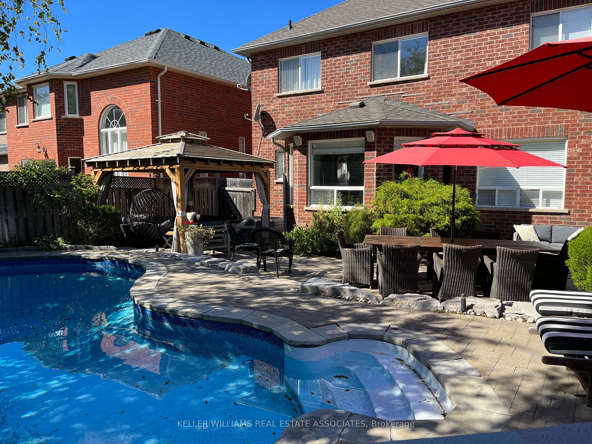Listing W6000136 - Large Photo # 2