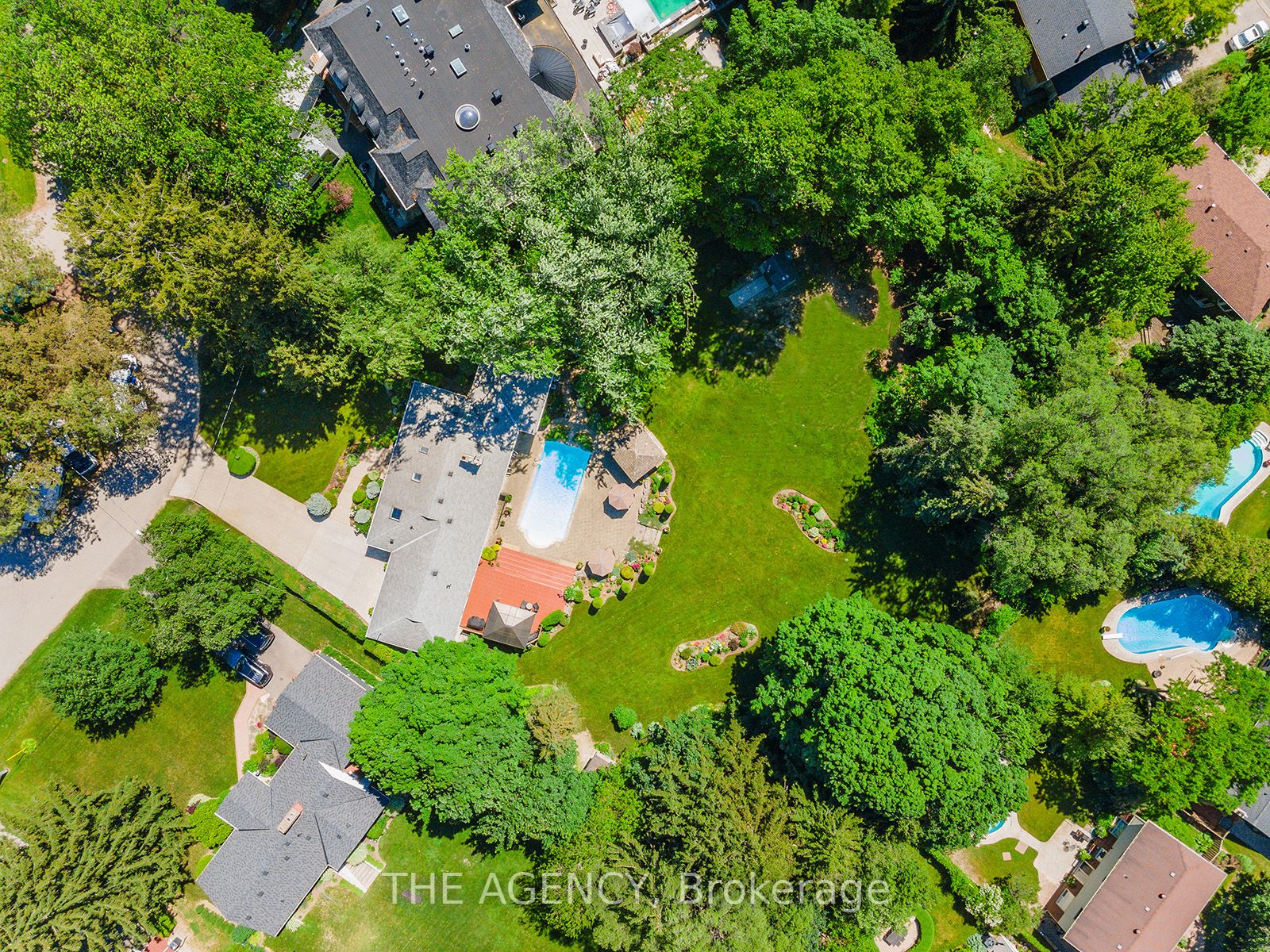 258 Westwood Dr